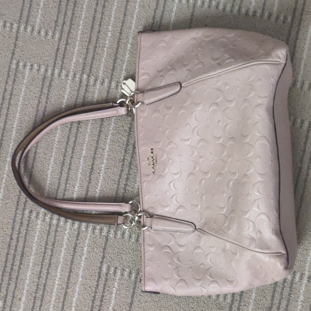 Tan / peach coach bag